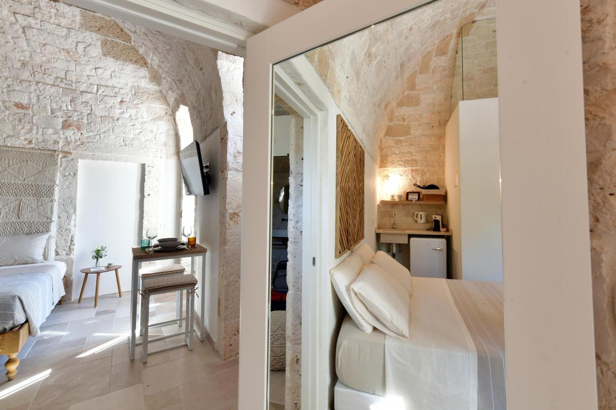 Lamarossa Trulli & Suites Antonelli Eksteriør billede